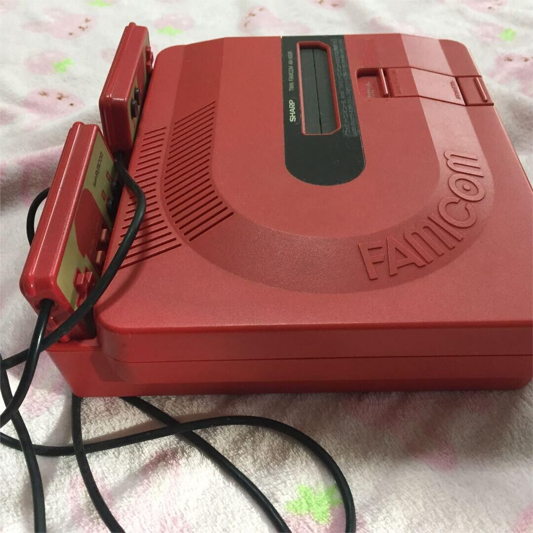 Sharp Twin Famicom Nes Console System - An-500r for sale