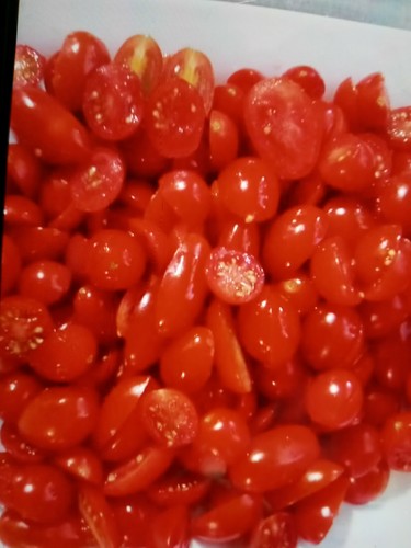 50 Seeds Rapunzel  FRESH  Cherry Tomato,  End Of Year Sale $ 2.75 Free SHIPPING  - Picture 2 of 12