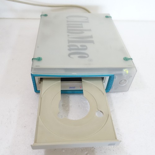 Vintage ClubMac Yamaha 6X/4X/16X SCSI CDRW 50W Universal External Termination - Afbeelding 7 van 10