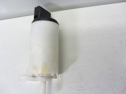 Vintage Volvo VDO Washer Pump, 1259832 - Picture 4 of 8