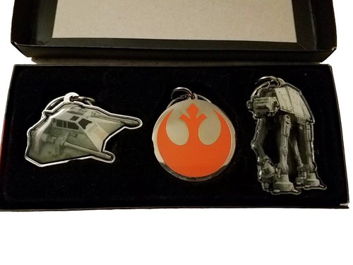 Star Wars Battle of Hoth 3990 of 5000 3 Piece Key Chain Set Limited Edition - Picture 4 of 5