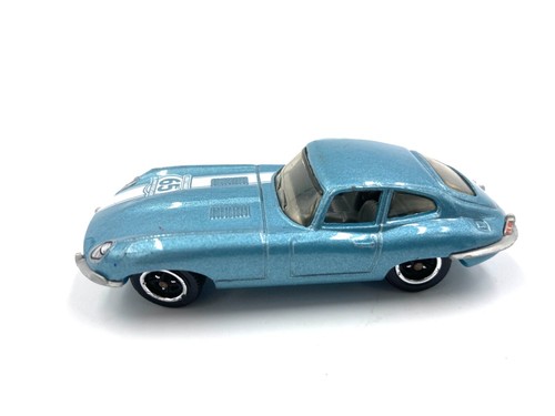 MATCHBOX 1961 JAGUAR E-TYPE COUPE – 2018 - Afbeelding 3 van 4