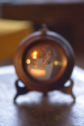 Convex Glass Scrying Mirror - Picture 4 of 7