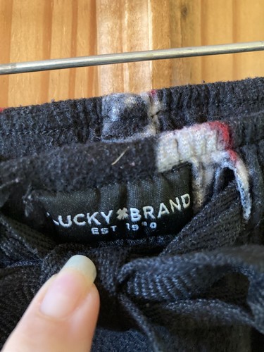 Boys Lucky Brand Black Christmas Skull Crossbones Fleece Pajama Pants Size M - Picture 2 of 5