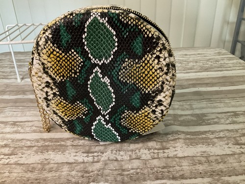 Small Round Snakeskin Crossbody Bag Purse – Trendy Shoulder Handbag”
