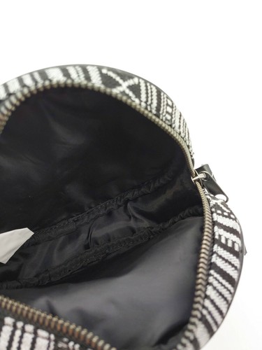 Art Class Girls Crossbody Bag - Picture 5 of 6