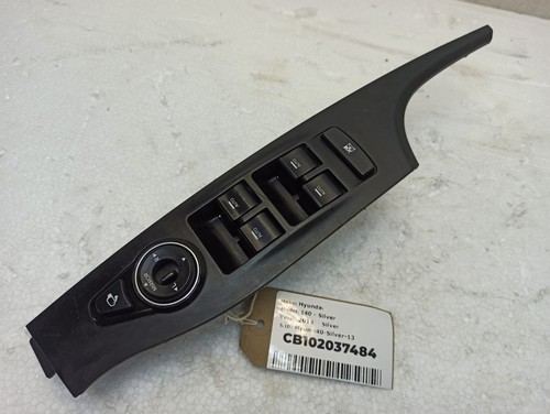 HYUNDAI i40 2011-2015 Window Mirror Switch Control Panel Right Front 93570-3Z050 - Picture 1 of 12