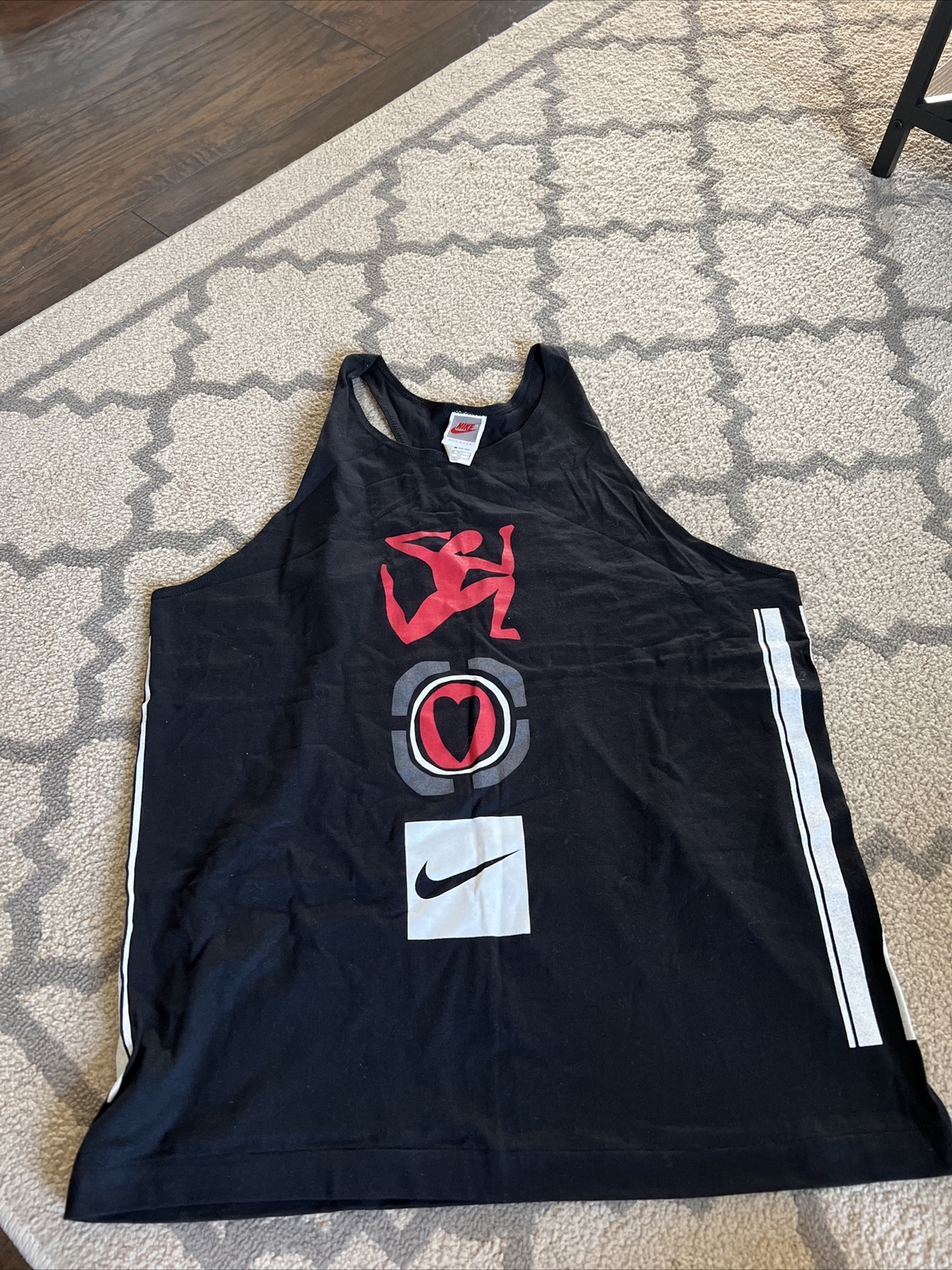 Picture 1 of 11