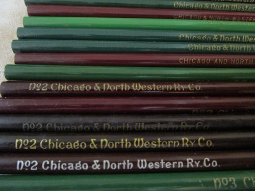 Vintage Chicago North Western Ry Co pencils Lot of 31 Unsharpened - Picture 5 of 5