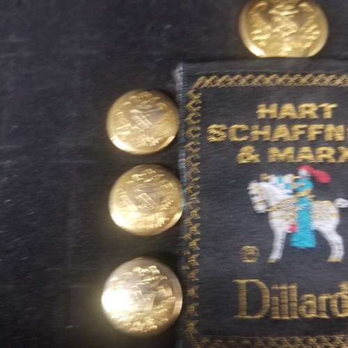 Hart Schaffner Marx Gold Tone Crest Replacement Buttons Blazer Sports Coat 8 - Picture 9 of 10