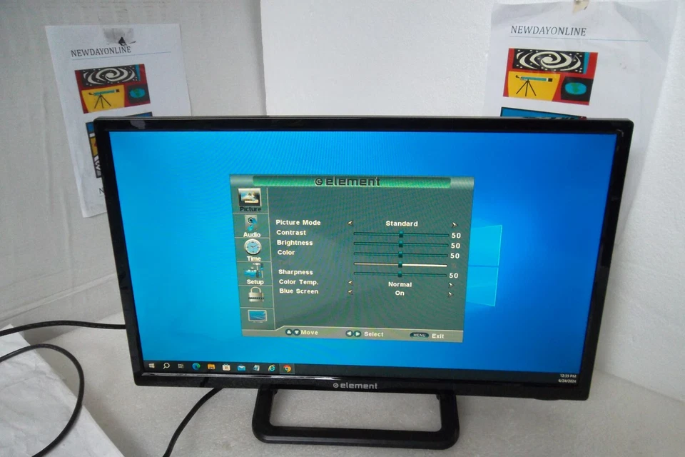 Element ELEFW248  24" 720p HDTV Digital Turner LED VGA HDMI RCA 16:9 Component - Image 4 of 4