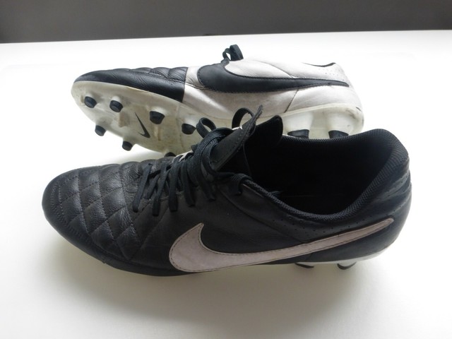 Colleague semaphore Massacre Nike Tiempo Natural FG Football BOOTS Black & White UK 10 for sale | eBay Colleague semaphore Massacre Nike Tiempo Natural FG Football BOOTS Black & White UK 10 for sale | eBay