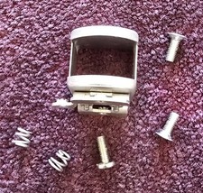 Teac A-6600 Reel to Reel 55549490 Protezione Testa Riproduzione con Bulloni di Montaggio       			