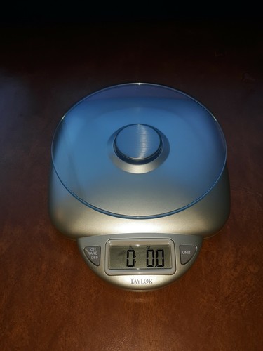 TAYLOR Digital Glass Food Scale 11 lb Capacity In Ounces and Grams - Picture 2 of 12