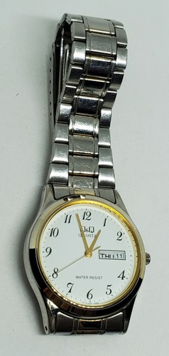 Mens QQ Dress Silver Gold Tone White Dial Date Day Link Bracelet Analog Watch C2 - Picture 7 of 10