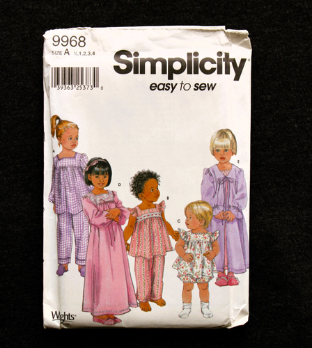 Pijama Y2K Simplicity 9968A patrón de costura para niños pequeños talla 1/2, 1, 2, 3, 4 SIN CORTAR - Imagen 2 de 4