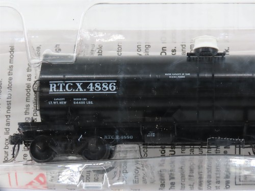 HO Scale Kadee 9018 RTCX Conservative Gas Corporation Tank Car #4886 - Sealed - Picture 2 of 7