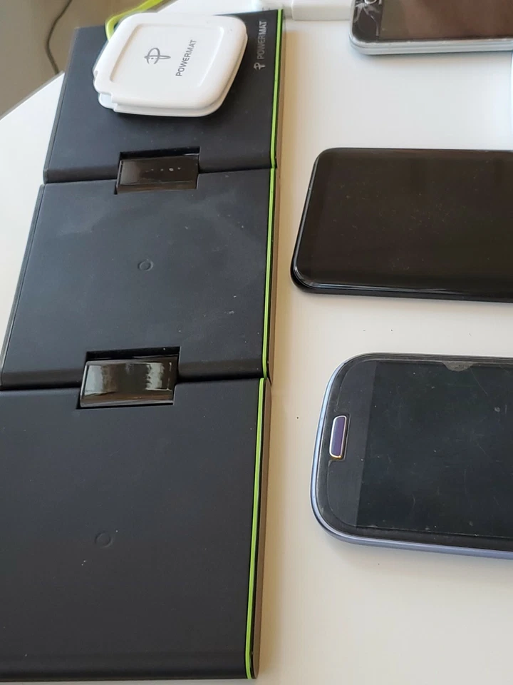 Powermat & Power Cube  Universal Receiver Charging Station for Multi Devices - Image 2 of 4