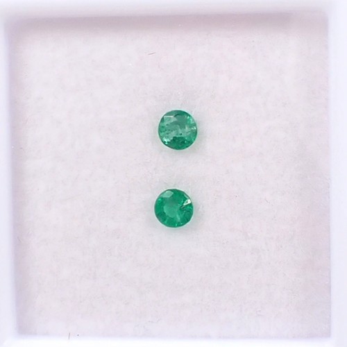 0.20 ct Qty 2 Round 2.8 mm Good Green Transparent Natural Emerald Gemstone - Picture 2 of 13