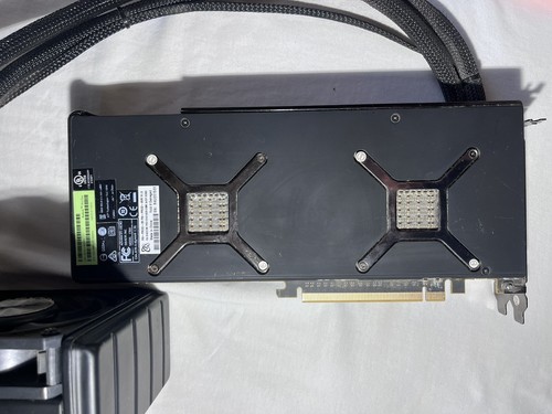 XFX RADEON PRO DUO, 8192MB HBM Watercooled Graphics Card Rare Collectors - Picture 9 of 13