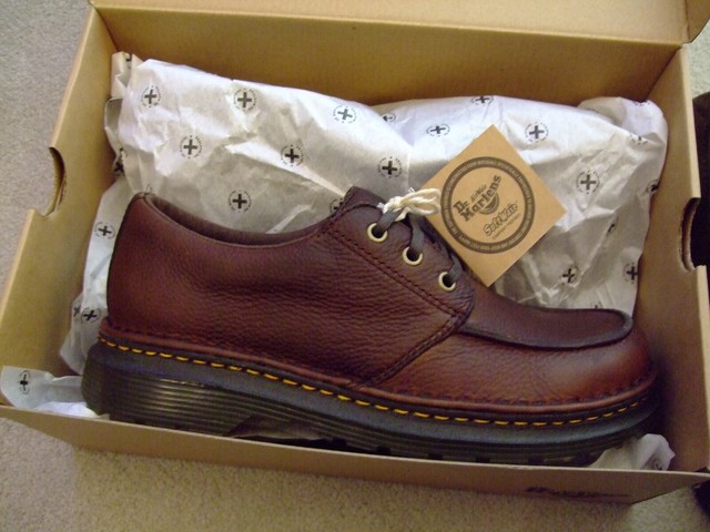 dr martens pressler leather black