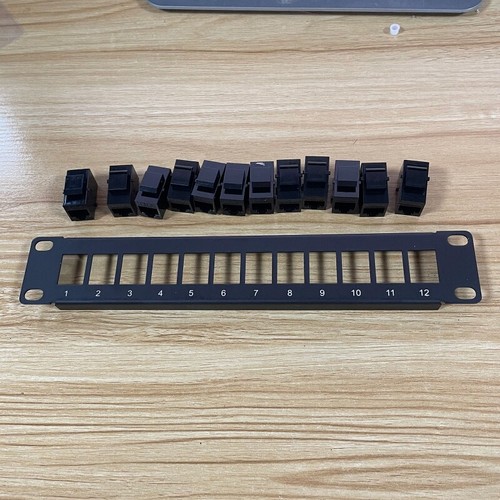 Rackmount or Wall Mount 12 Port Patch Panel (CAT6 RJ45 Patch Panel) - Afbeelding 6 van 8