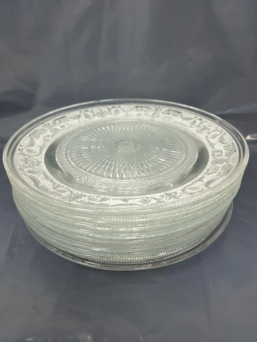 Set of 9 Vintage Glass 7.75" Salad Plates Fleur de Lys Scalloped KIG Malaysia - Picture 3 of 7