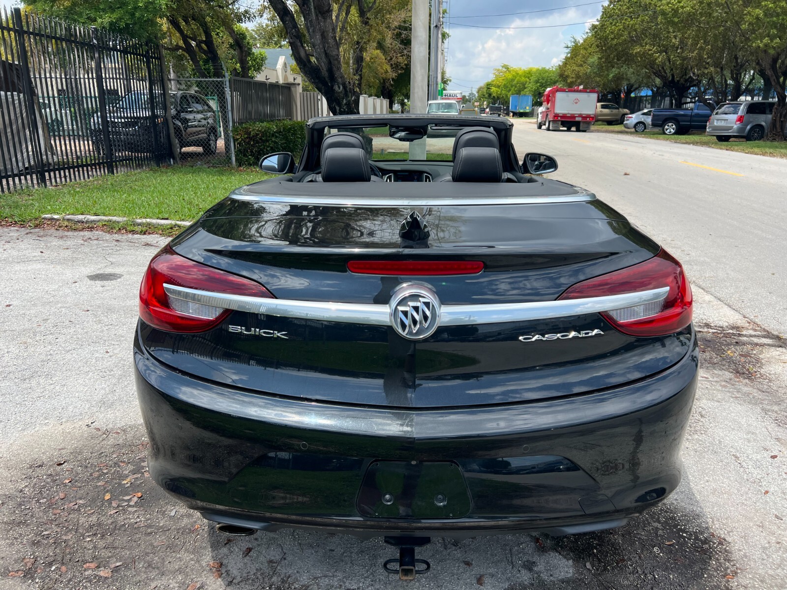 Buick Cascada - Image 7