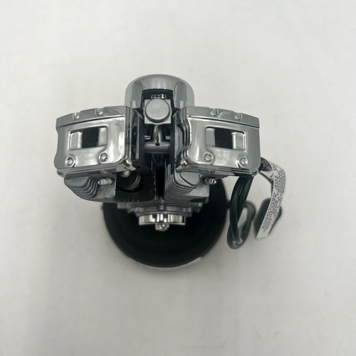 Hallmark Keepsake Harley Davidson Big Twin Evolution Motor Ornamento Con Luces - Imagen 6 de 8