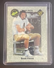 1991 Classic Draft Picks #30 Brett Favre Rookie NM-MT