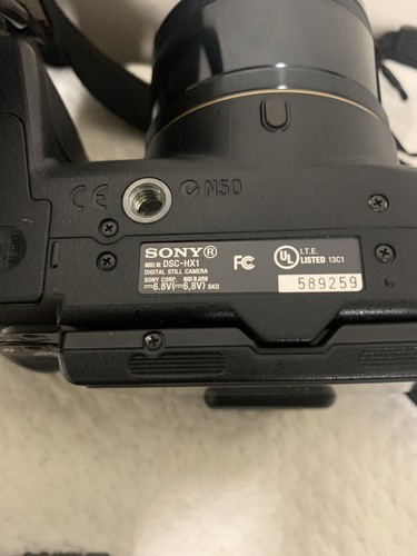Sony Cyber-shot DSC-HX1 9.1MP Digital Camera - Black - Picture 4 of 4