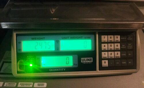 Uline H-1117 Industrial Digital Counting/Weighing Scale 65 lbs x .005 lb - Picture 2 of 2