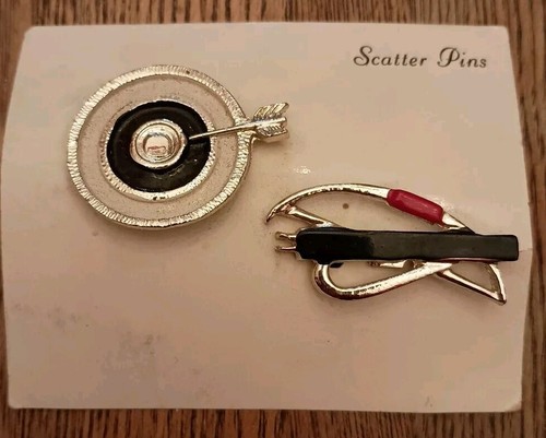 Vintage Scatter Pin Set Pins Bow Arrow Target New Old Stock Silver Tone  - Picture 1 of 3