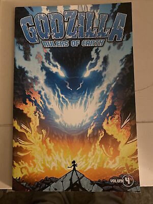 Godzilla: Rulers of Earth, Vol. 2 by Chris Mowry, Jeff Zornow