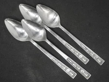 Antique Item Pattern Stainless Steel Grapefruit Spoon set of 4