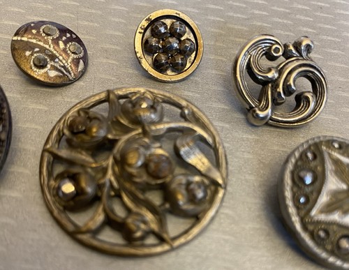 Antique Victorian Mixed Metal Buttons Lot 6 Riveted Cut Steel Lacy Pierced 1.25" - Picture 10 of 11