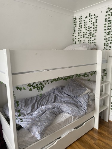DFS white bunk bed for children with storage - Picture 2 of 4