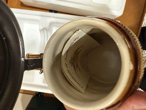 First Hunt Stein Series Golden Retriever German Stein en caja con certificado - Imagen 2 de 16