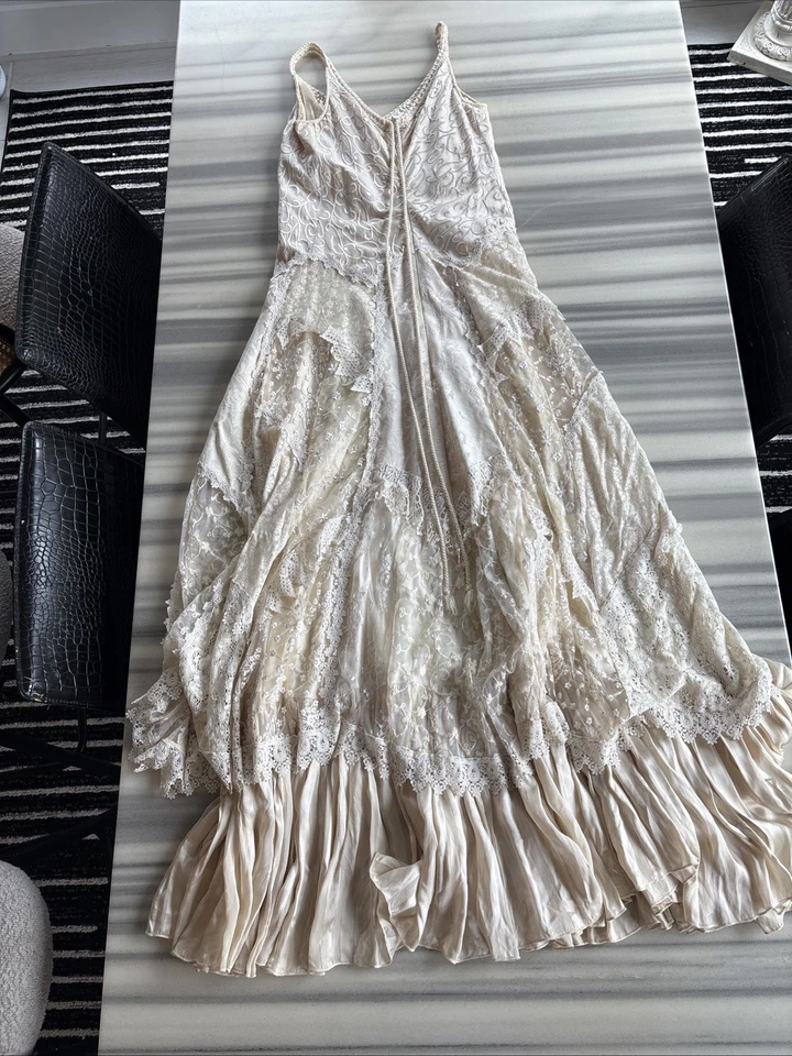 Vestido de novia vintage Martin Mccrea boho occidental talla mediana con shall Foto 4 de 4