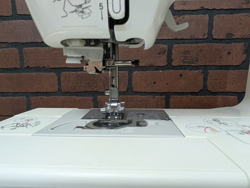 BROTHER EMBROIDERY SEWING LB-6770 PROJECT RUNWAY LIMITED EDITION FOR PARTS ** - Picture 8 of 24