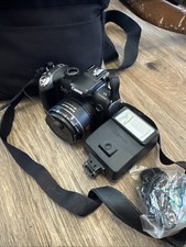 Canon PowerShot SX10 IS 10.1MP Super Zoom Bridge Camera W/flash And Bag