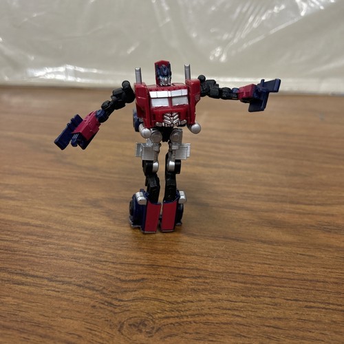 Hasbro Tomy Optimus Prime C-145b piccolo trasformatore - Foto 1 di 12