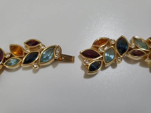 SUBSTANTIAL SWAROVSKI CRYSTAL RHINESTONE GOLD PLATE NECKLACE & CLIP ON EARRINGS - Picture 13 of 24