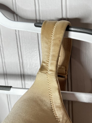 Cacique Bra Womens 50F Nude Smooth Lightly Lined Full Coverage Underwire Beige - Picture 6 of 7