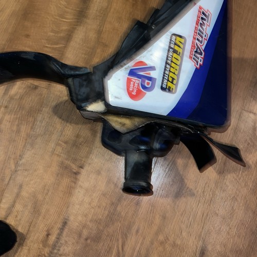 1994 Yamaha YZ250 YZ 250 OEM Air Box Cleaner Airbox 1993-1995 Lot 2802 - Bild 2 von 12
