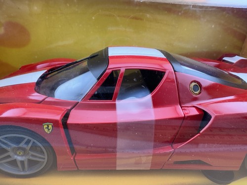 Hot Wheels Ferrari FXX Red 1:18 Scale Model J2854 🔥Red Box Edition🔥 - Picture 11 of 24