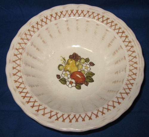 a Set of 4 Cereal Bowls ~ Vernon Ware by Metlox ~ Fruit Basket Pattern - Picture 1 of 4