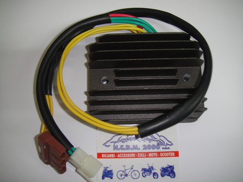 Regulador de Tensión Piaggio Vespa GTS 300 Año 2009 Al 2014 734100178