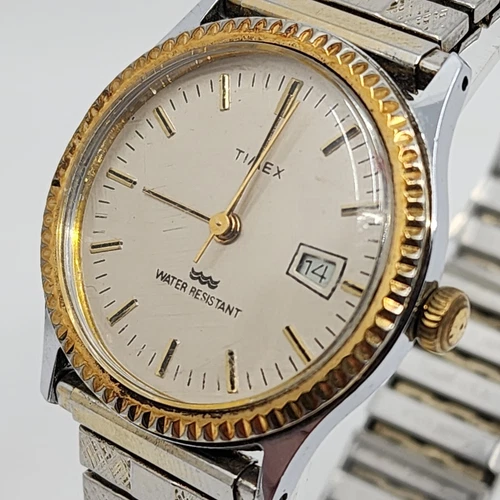 Vintage Timex Manual Wind Two Tone Fluted Bezel Watch 31mm - PARTS REPAIR