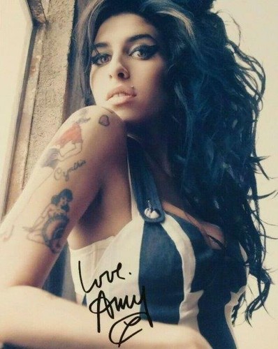 REIMPRESIÓN - AMY WHINEHOUSE Autografiado Firmado 8 x 10 Foto Póster Hombre Cueva - Imagen 1 de 1